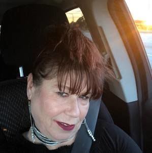 Meet your Posher, Hilda